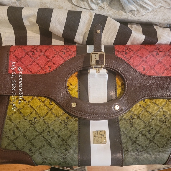 L.A.M.B. by Gwen Stefani Rasta Carlisle Clutch Luxury Designer NWOT Leather #794 - Picture 13 of 17